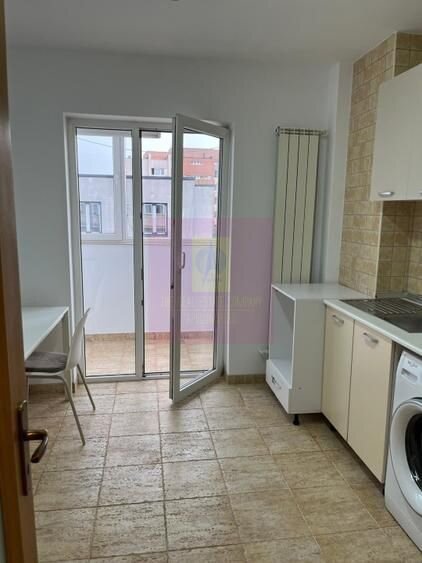 Apartament spatios si luminos Piata Unirii